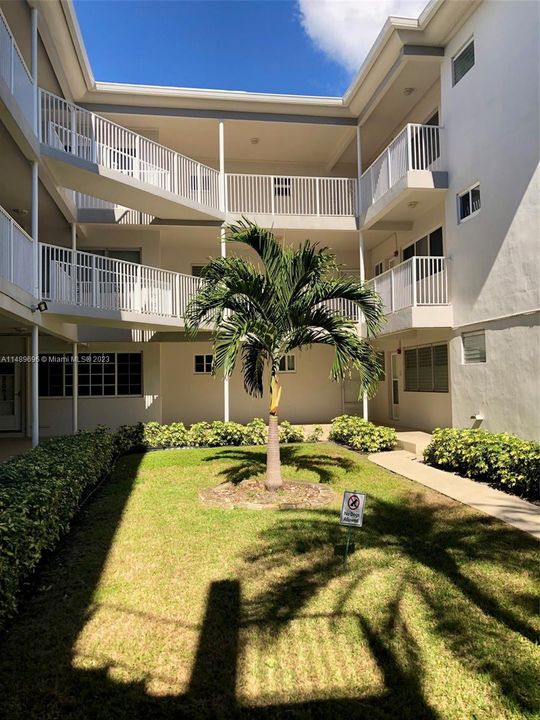 Vendido Recientemente: $229,000 (1 camas, 1 baños, 760 Pies cuadrados)