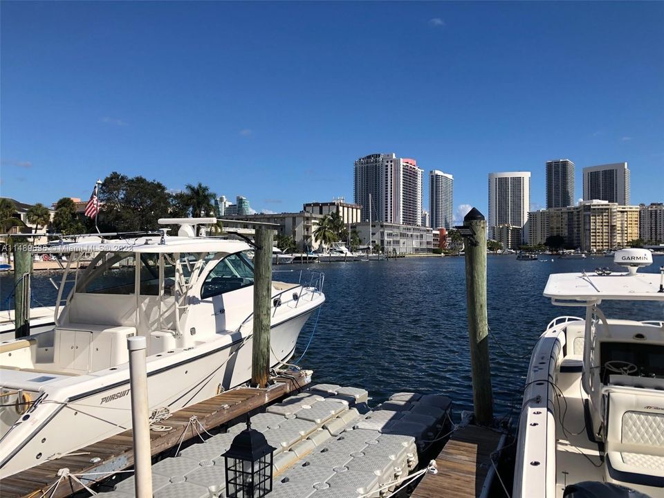 Boat dock for lease