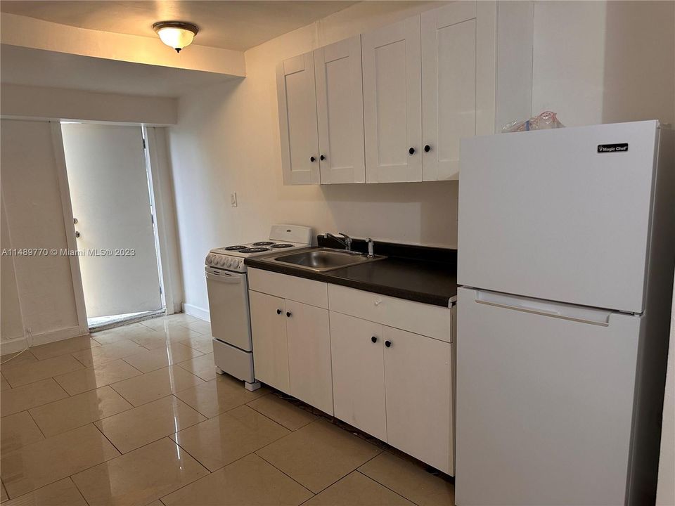 Recently Rented: $1,150 (1 beds, 1 baths, 19515 Square Feet)