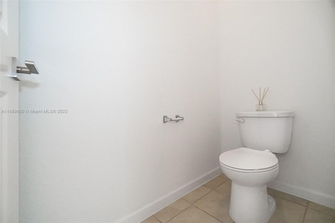 Недавно арендовано: $2,800 (3 спален, 2 ванн, 1731 Квадратных фут)