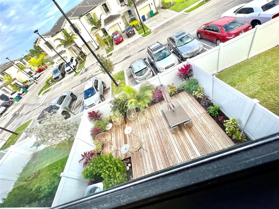 Недавно продано: $525,000 (3 спален, 2 ванн, 1344 Квадратных фут)