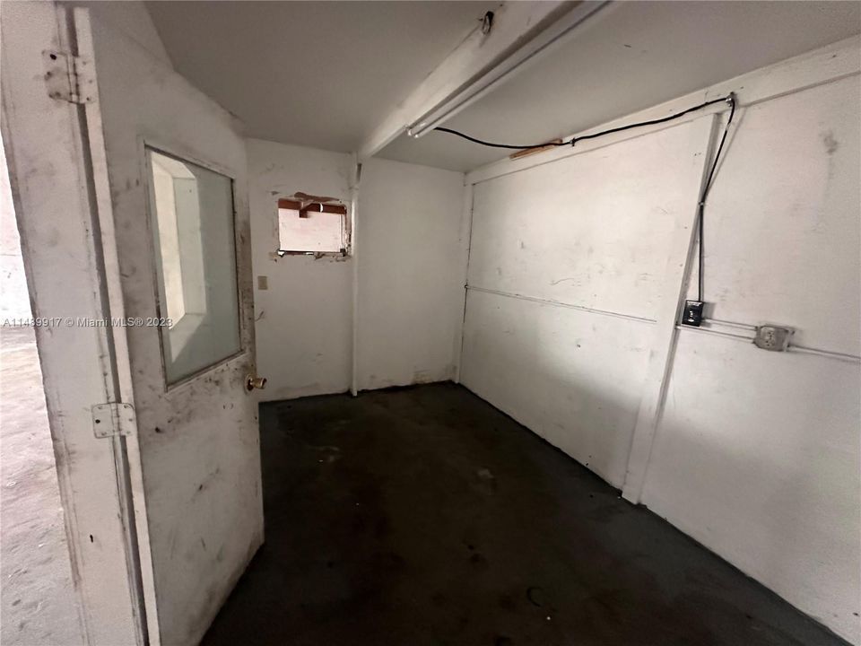 For Rent: $1,000 (0 beds, 0 baths, 0 Square Feet)