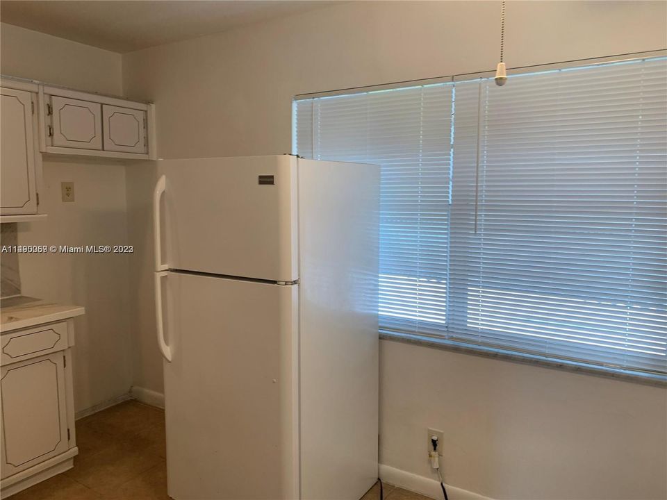 Recently Sold: $196,000 (2 beds, 2 baths, 840 Square Feet)