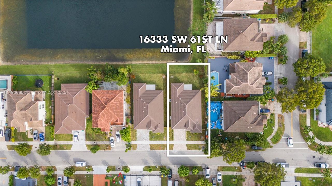 Recently Sold: $889,900 (4 beds, 3 baths, 2000 Square Feet)