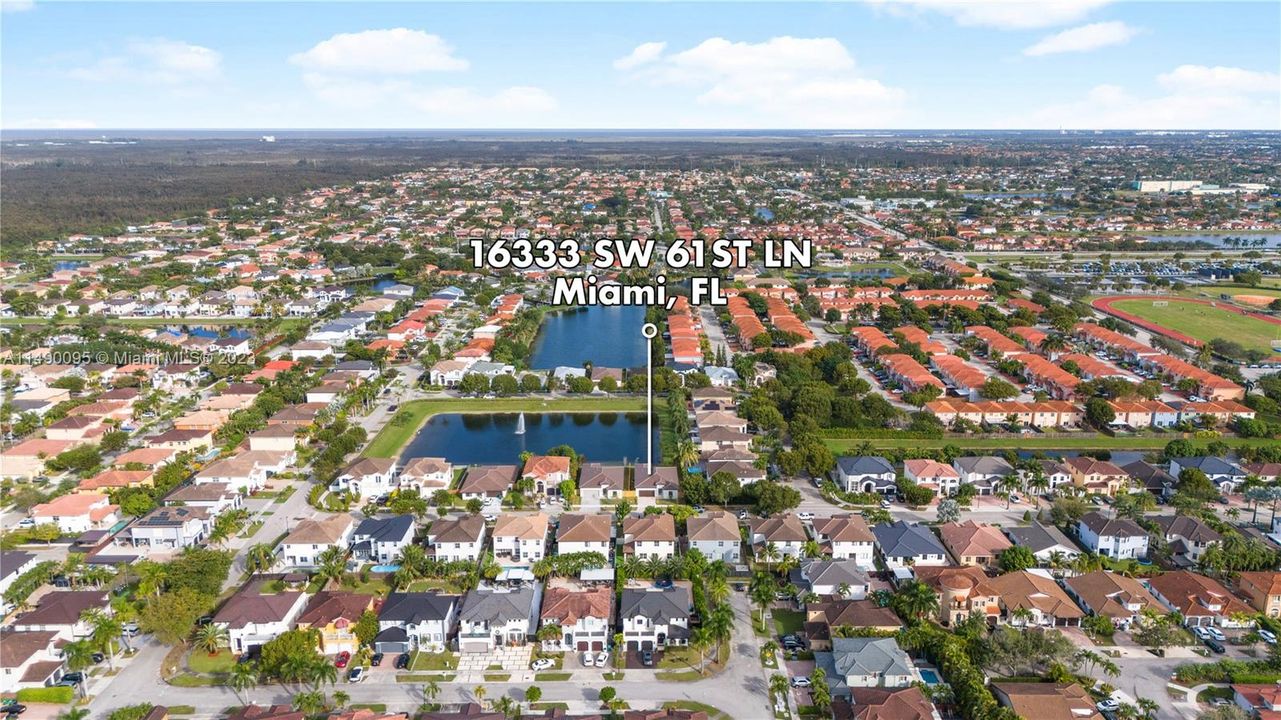 Recently Sold: $889,900 (4 beds, 3 baths, 2000 Square Feet)