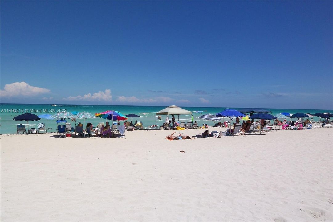 В аренду: $5,300 (2 спален, 2 ванн, 1030 Квадратных фут)