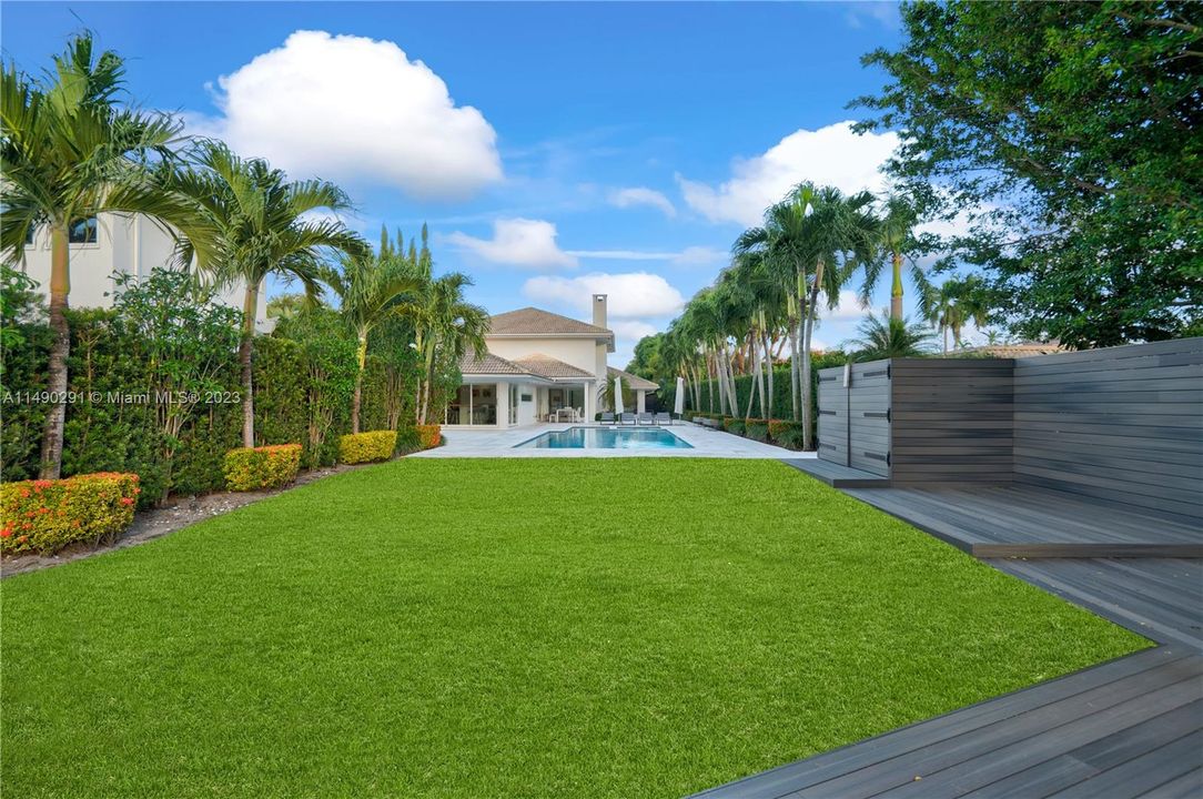 Recently Sold: $2,750,000 (5 beds, 4 baths, 0 Square Feet)
