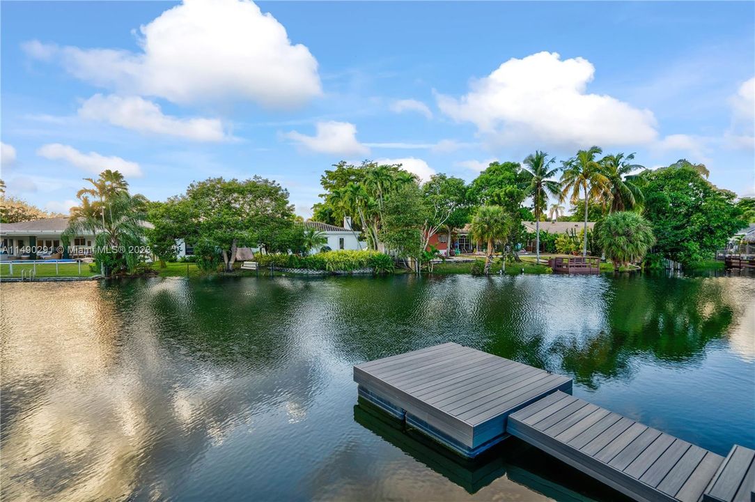 Recently Sold: $2,750,000 (5 beds, 4 baths, 0 Square Feet)