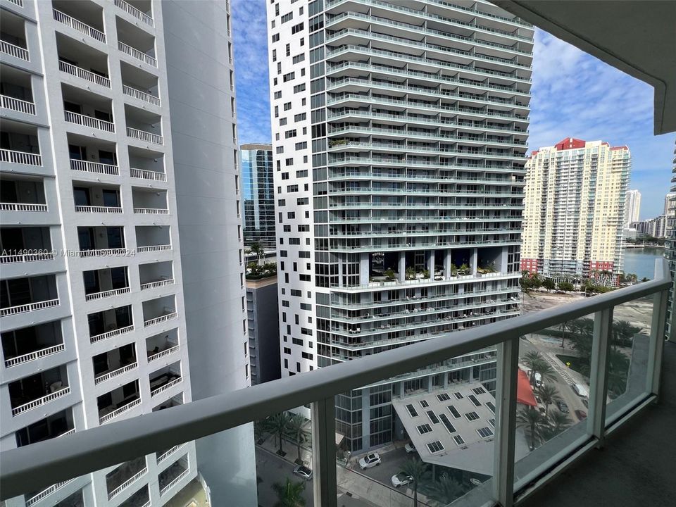 En Venta: $499,900 (1 camas, 1 baños, 856 Pies cuadrados)