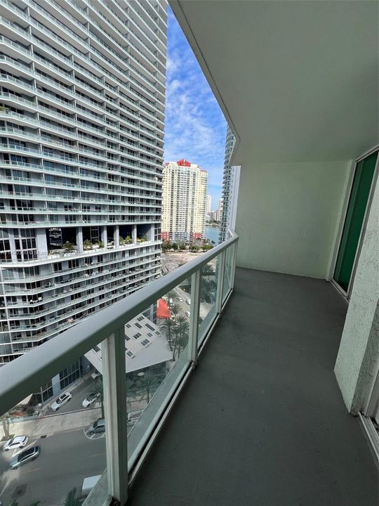 En Venta: $499,900 (1 camas, 1 baños, 856 Pies cuadrados)