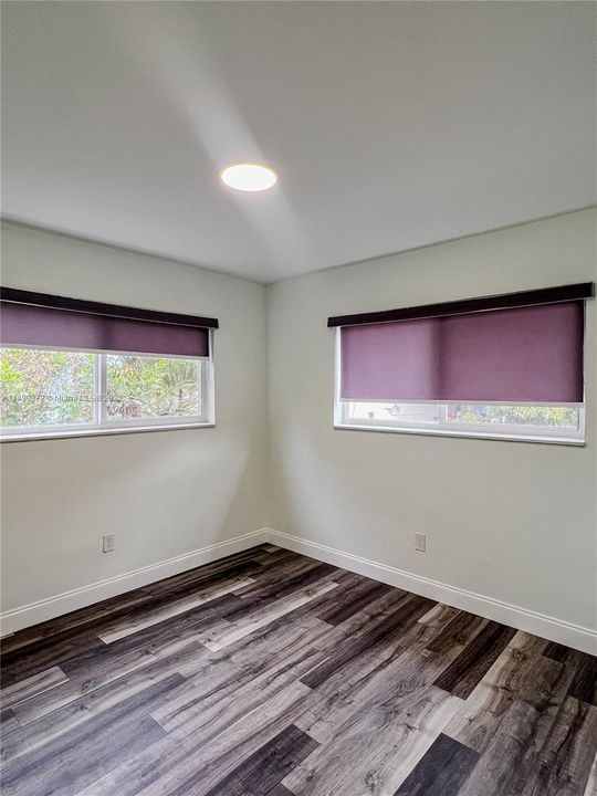 Recently Sold: $459,000 (3 beds, 2 baths, 1342 Square Feet)