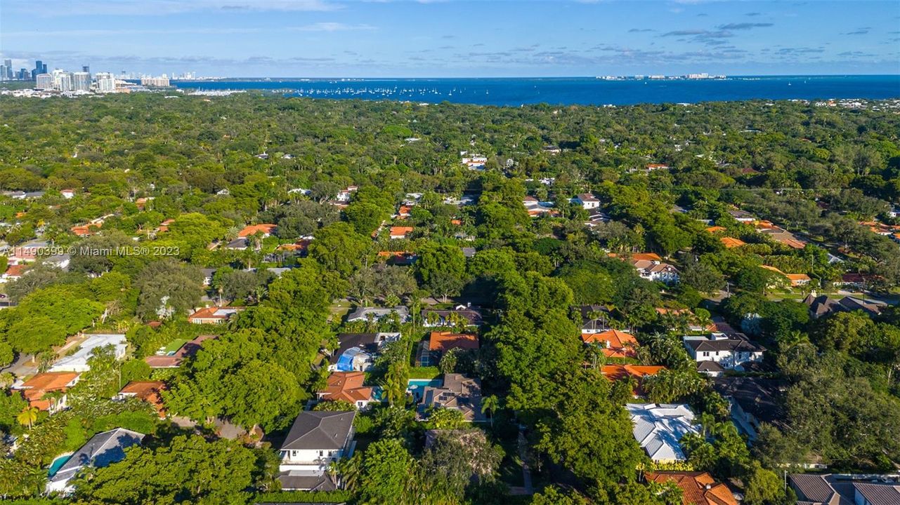 Недавно продано: $2,195,000 (3 спален, 2 ванн, 2070 Квадратных фут)