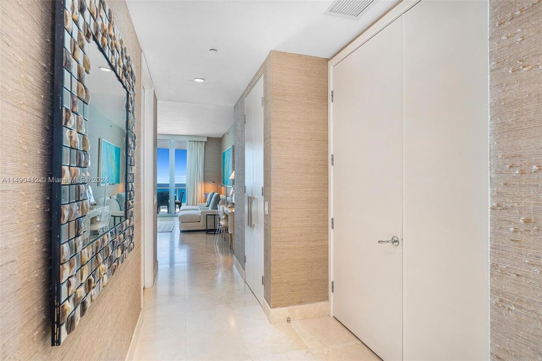 Active With Contract: $5,500,000 (4 beds, 4 baths, 3640 Square Feet)