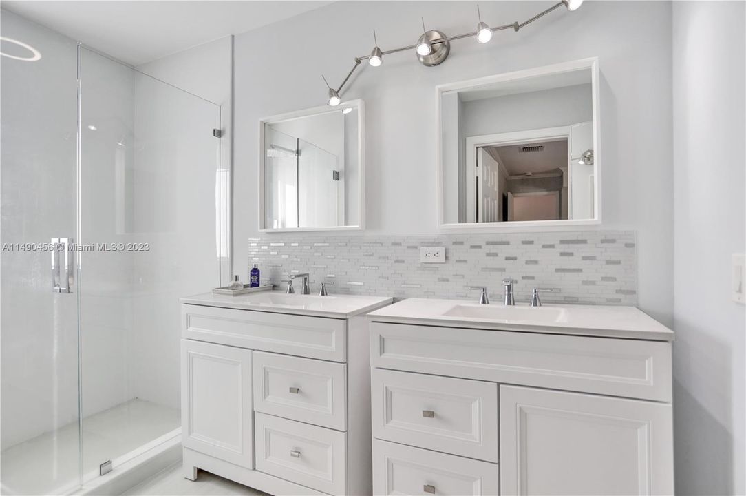 Recently Sold: $827,000 (4 beds, 2 baths, 1802 Square Feet)