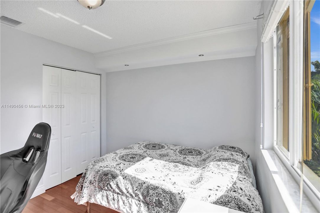 Recently Sold: $827,000 (4 beds, 2 baths, 1802 Square Feet)