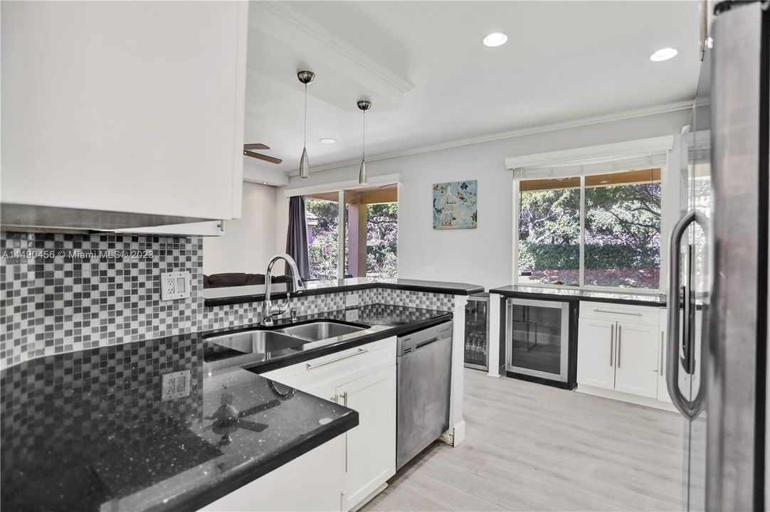 Recently Sold: $827,000 (4 beds, 2 baths, 1802 Square Feet)