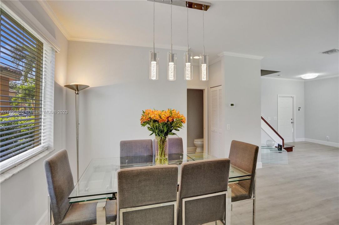 Recently Sold: $827,000 (4 beds, 2 baths, 1802 Square Feet)