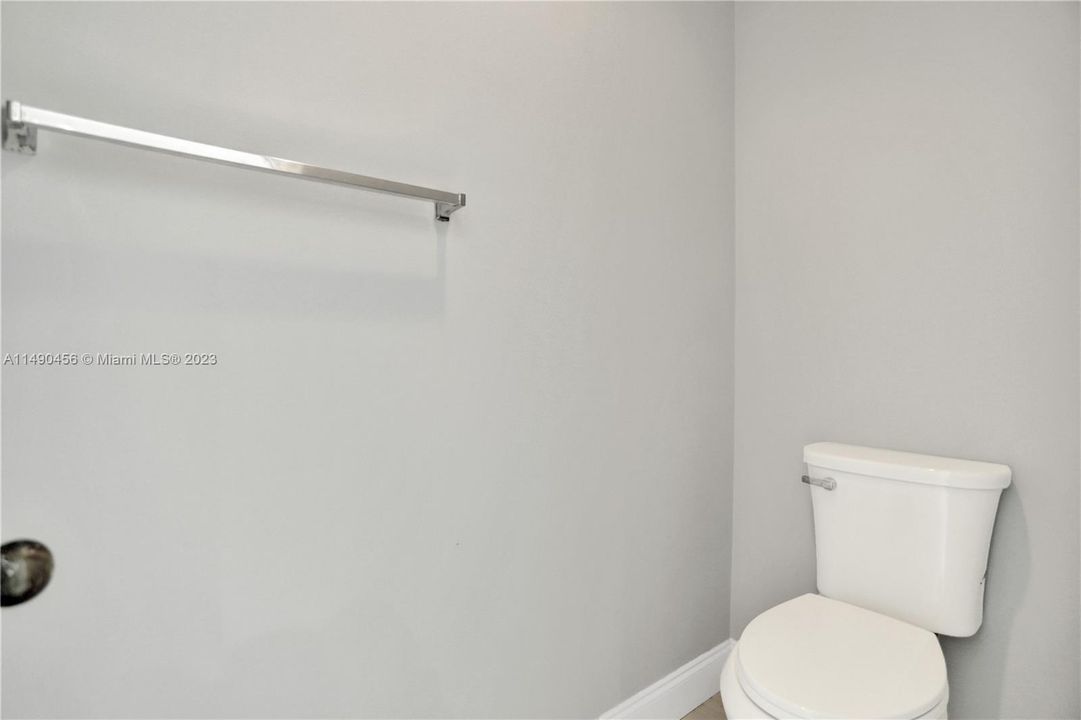 Recently Sold: $827,000 (4 beds, 2 baths, 1802 Square Feet)