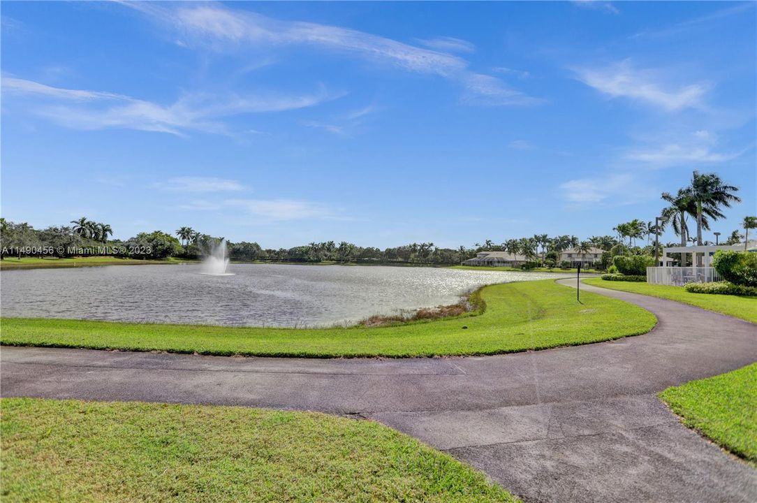 Recently Sold: $827,000 (4 beds, 2 baths, 1802 Square Feet)