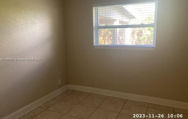 Recently Sold: $399,900 (3 beds, 2 baths, 1248 Square Feet)