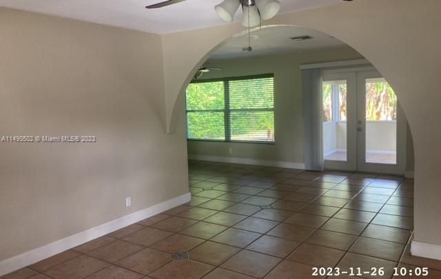 Recently Sold: $399,900 (3 beds, 2 baths, 1248 Square Feet)