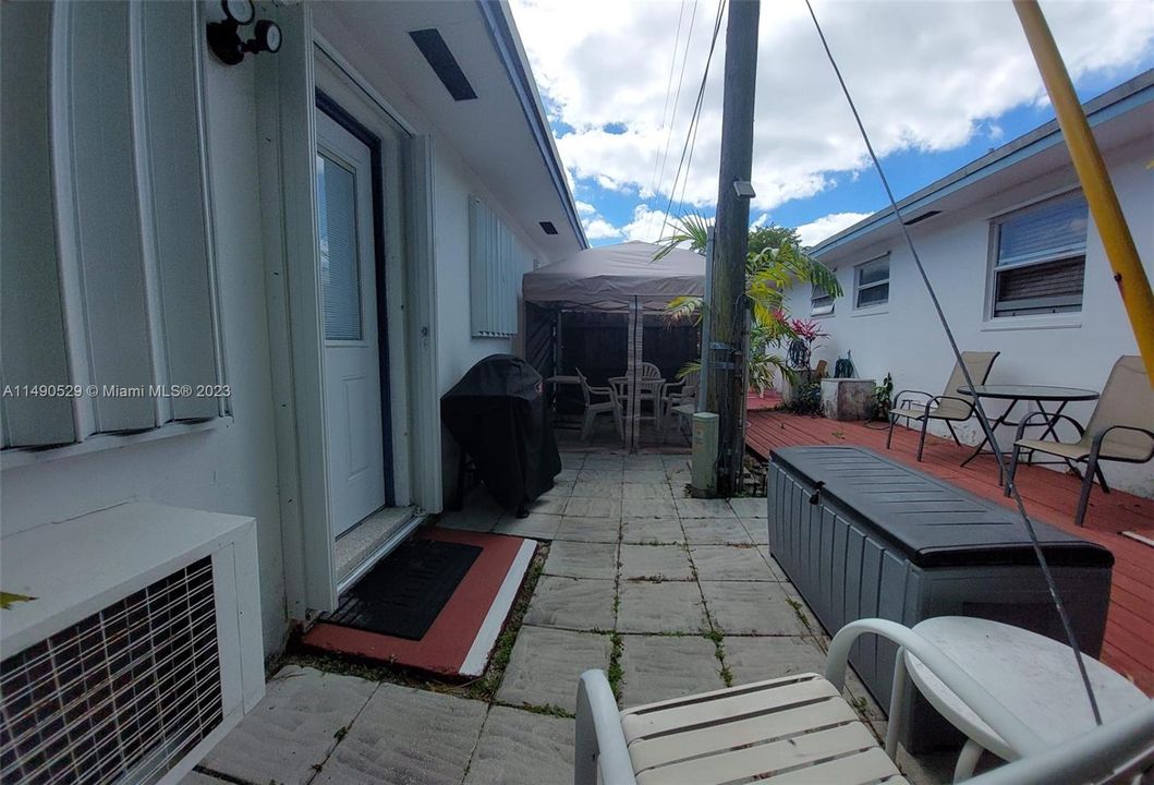 Recently Sold: $149,000 (1 beds, 1 baths, 650 Square Feet)