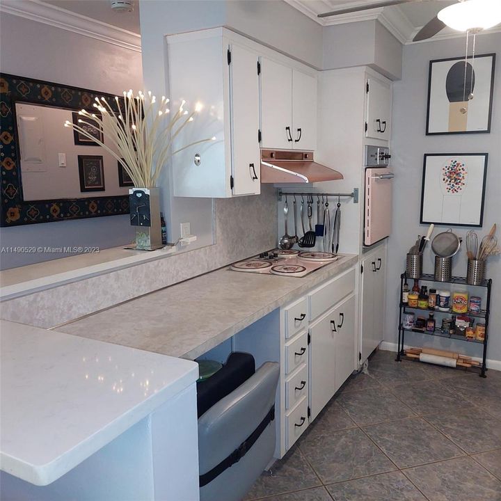 Recently Sold: $149,000 (1 beds, 1 baths, 650 Square Feet)