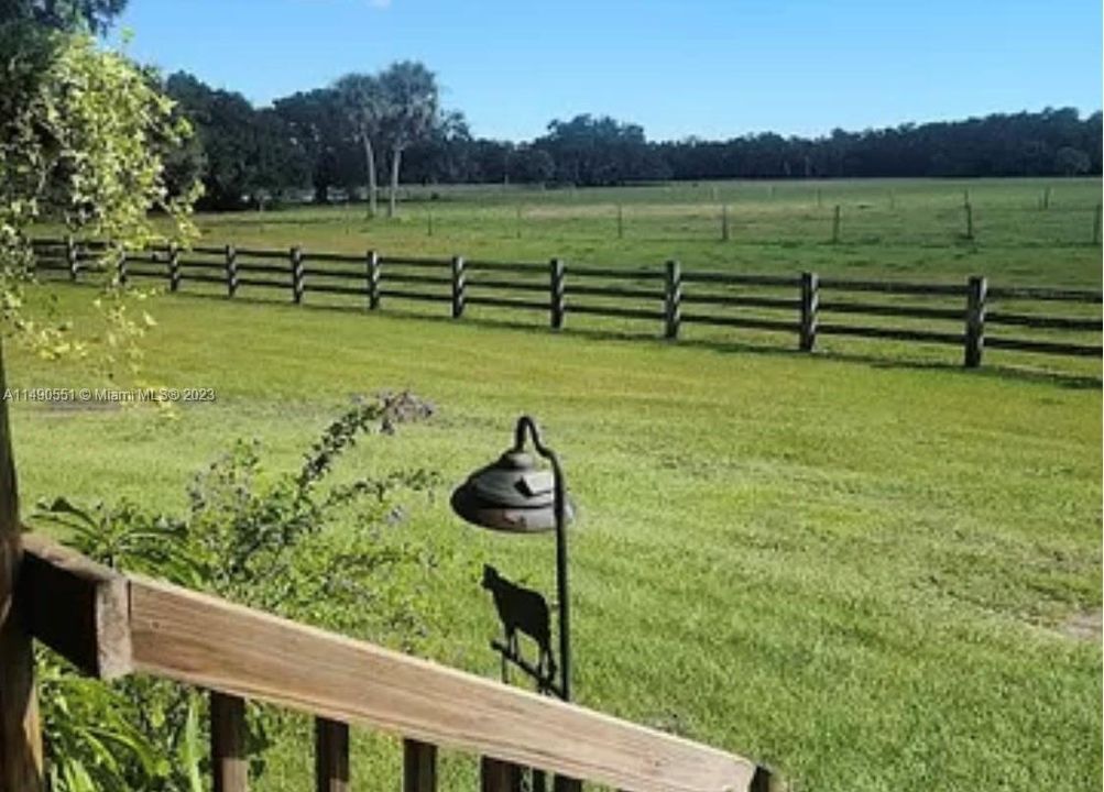 Vendido Recientemente: $1,600,000 (0 camas, 0 baños, 0 Pies cuadrados)