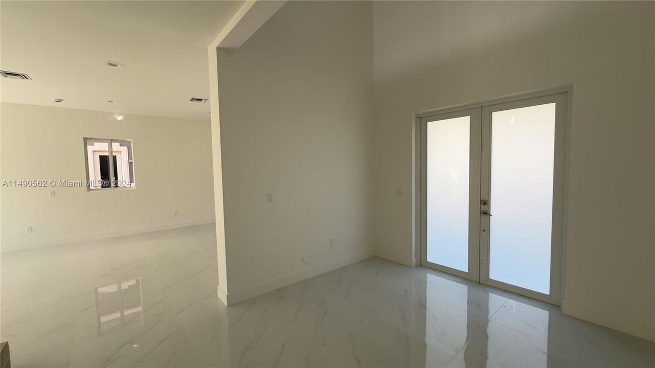 待售: $2,100,000 (5 贝兹, 4 浴室, 0 平方英尺)