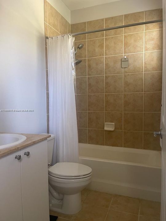 最近售出: $458,000 (3 贝兹, 3 浴室, 1455 平方英尺)