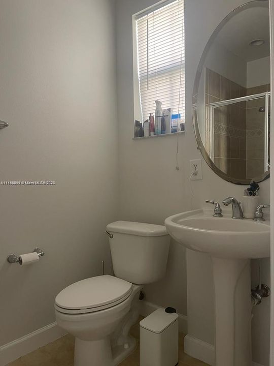 最近售出: $458,000 (3 贝兹, 3 浴室, 1455 平方英尺)