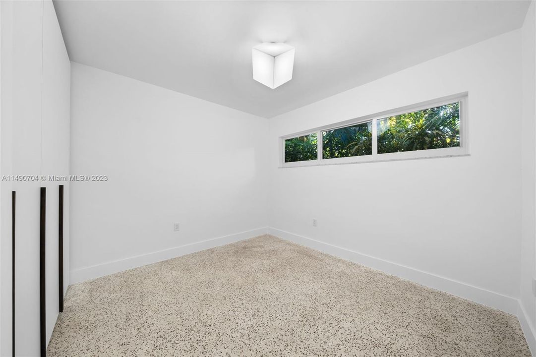 Недавно продано: $1,395,000 (3 спален, 2 ванн, 1392 Квадратных фут)