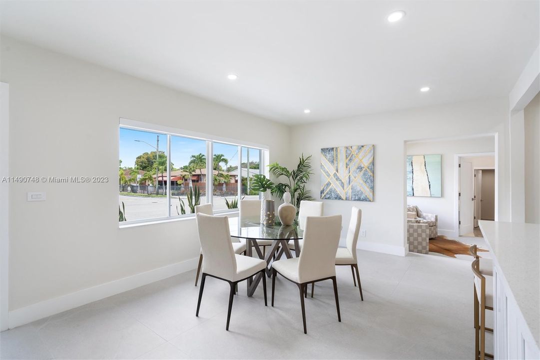 Recently Sold: $799,000 (3 beds, 2 baths, 1585 Square Feet)