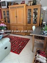 Vendido Recientemente: $209,000 (2 camas, 1 baños, 739 Pies cuadrados)