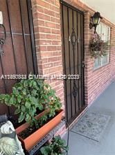 Vendido Recientemente: $209,000 (2 camas, 1 baños, 739 Pies cuadrados)
