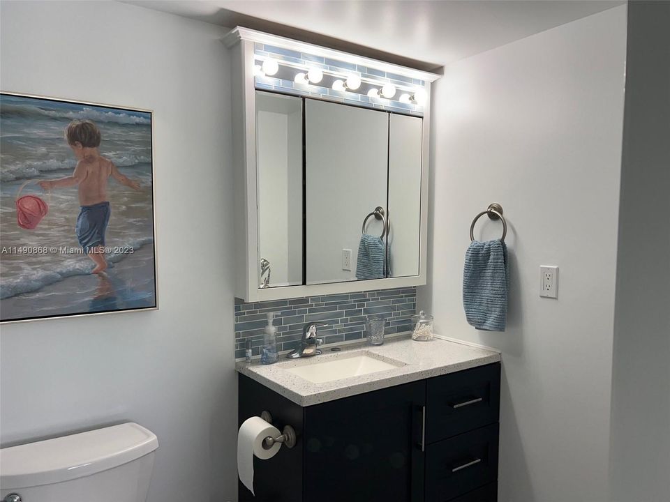 Recently Sold: $253,900 (2 beds, 2 baths, 1144 Square Feet)