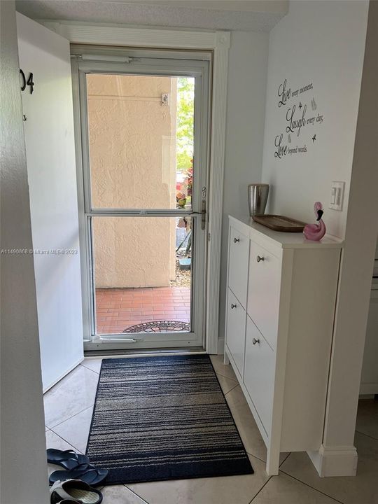 Recently Sold: $253,900 (2 beds, 2 baths, 1144 Square Feet)