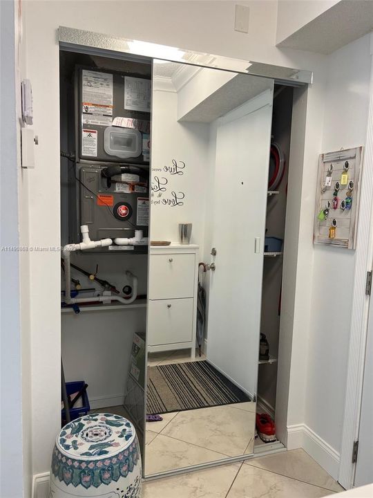 Recently Sold: $253,900 (2 beds, 2 baths, 1144 Square Feet)