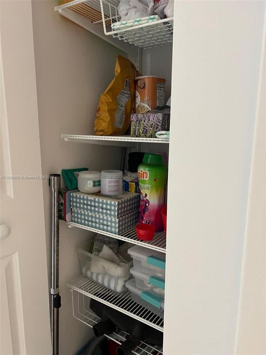 Recently Sold: $253,900 (2 beds, 2 baths, 1144 Square Feet)