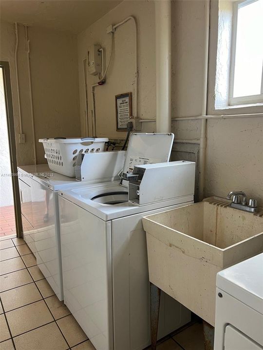 Recently Sold: $253,900 (2 beds, 2 baths, 1144 Square Feet)