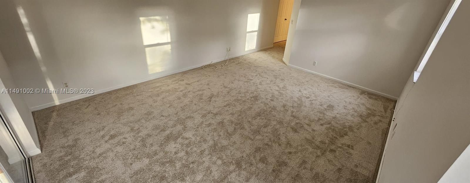 最近售出: $525,000 (3 贝兹, 2 浴室, 2228 平方英尺)