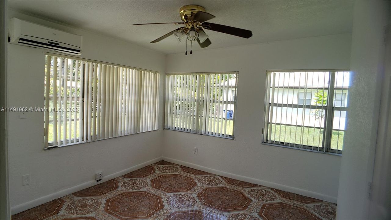 Недавно продано: $825,000 (0 спален, 0 ванн, 2912 Квадратных фут)