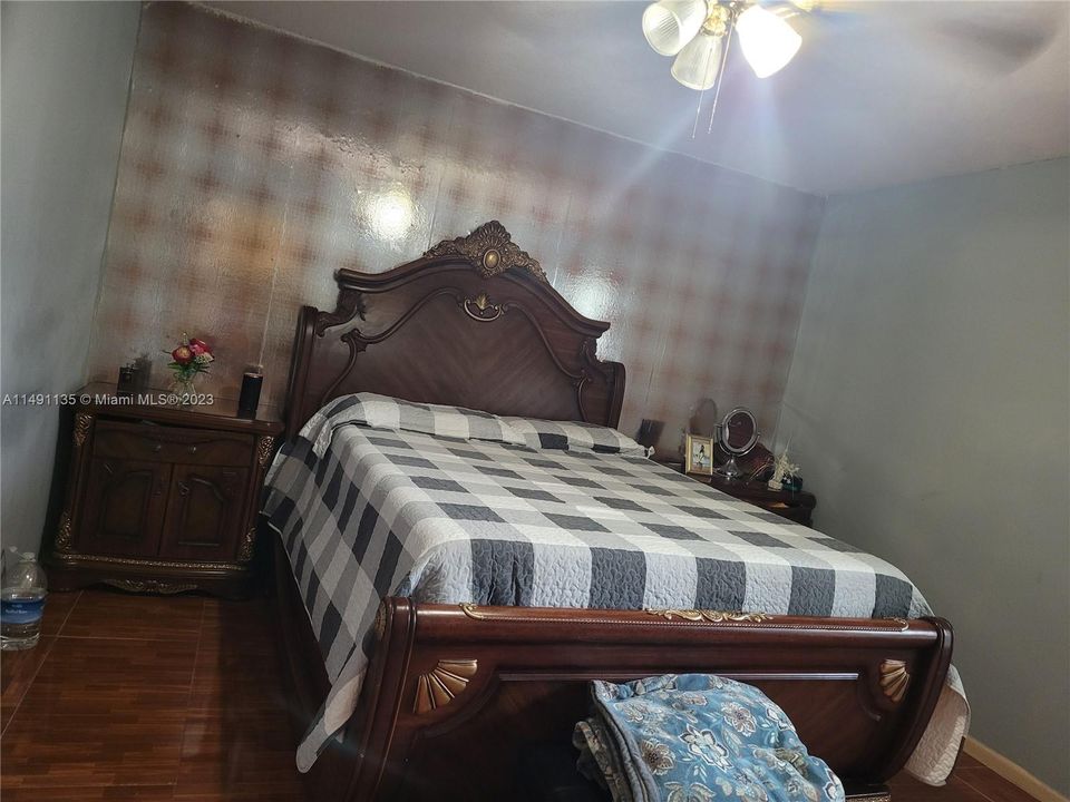 En Venta: $239,900 (2 camas, 2 baños, 1218 Pies cuadrados)