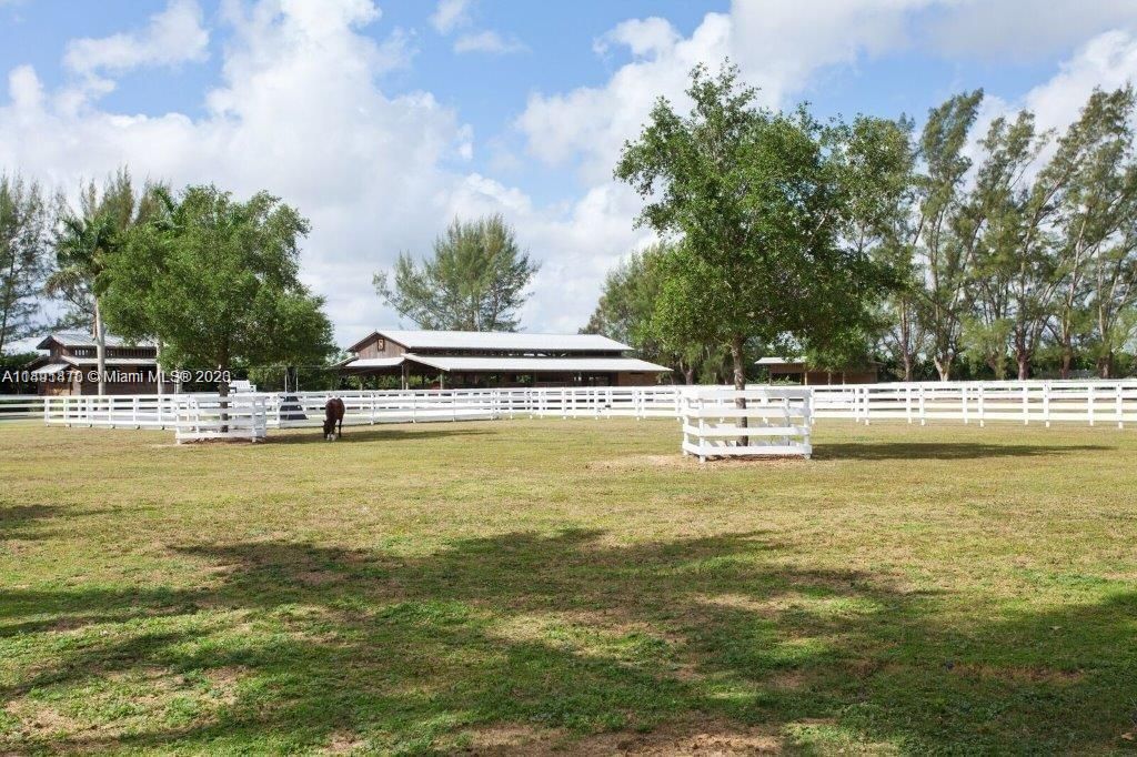 PASTURE CLOSE TO HOUSE INSIDE THE 5 AC