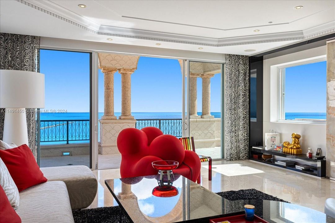 Recently Sold: $16,500,000 (5 beds, 6 baths, 4932 Square Feet)