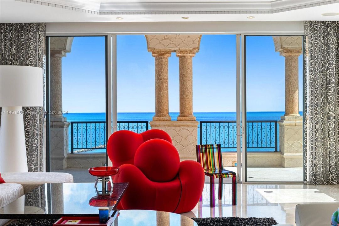 Recently Sold: $16,500,000 (5 beds, 6 baths, 4932 Square Feet)