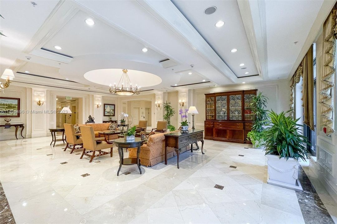 Recently Sold: $895,000 (1 beds, 1 baths, 1057 Square Feet)