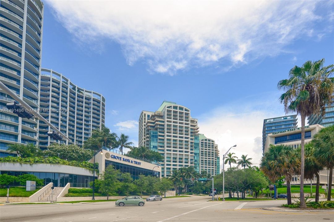 Recently Sold: $895,000 (1 beds, 1 baths, 1057 Square Feet)