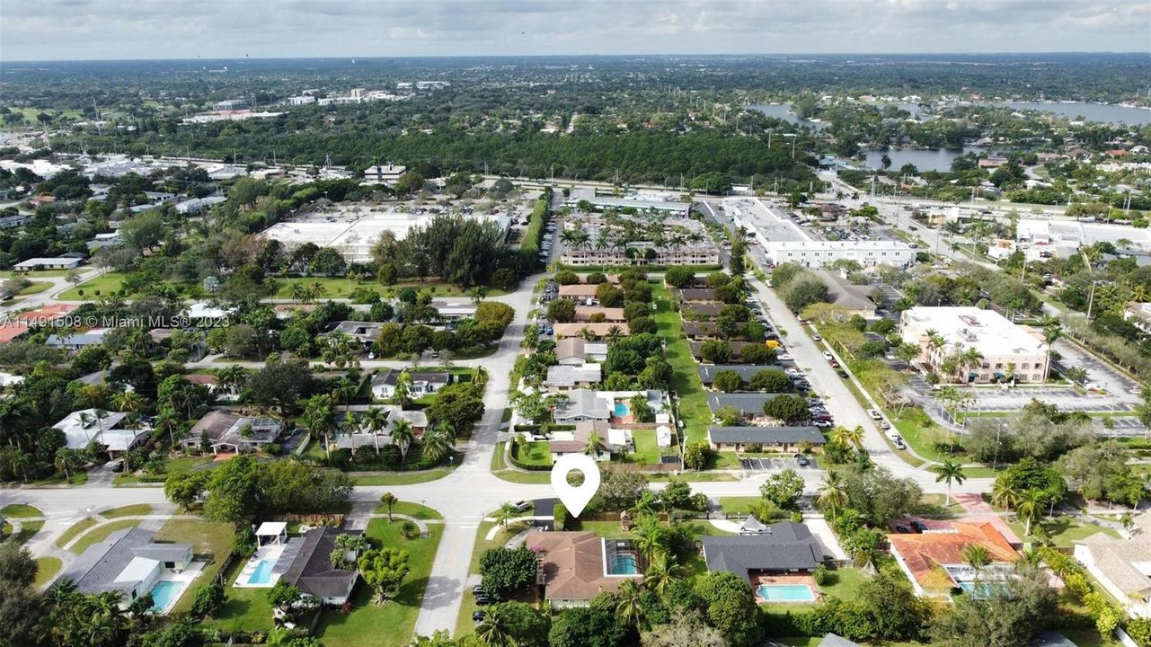 Недавно продано: $1,199,000 (4 спален, 2 ванн, 2126 Квадратных фут)