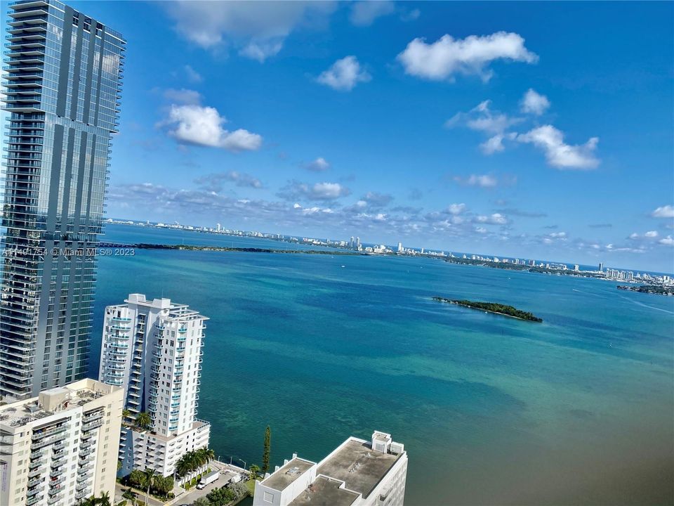 Recently Rented: $8,000 (2 beds, 2 baths, 1588 Square Feet)